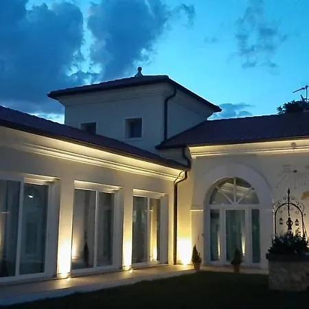Borgo Arcadia 3*