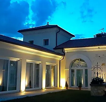 Borgo Arcadia Bed & Breakfast 4*