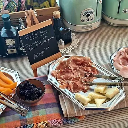 Borgo Arcadia 住宿加早餐酒店 Poiana Maggiore