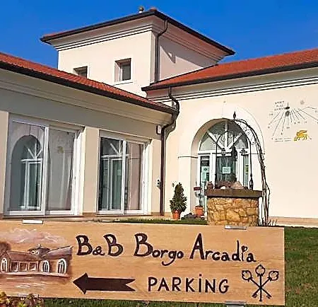 Borgo Arcadia Bed & Breakfast 4*